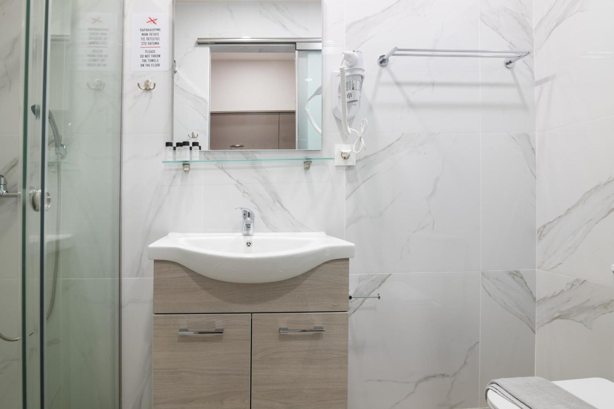 Sea Diamond Suites 拉加纳斯 外观 照片